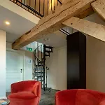Le Chateau De 호텔 Mirwart
