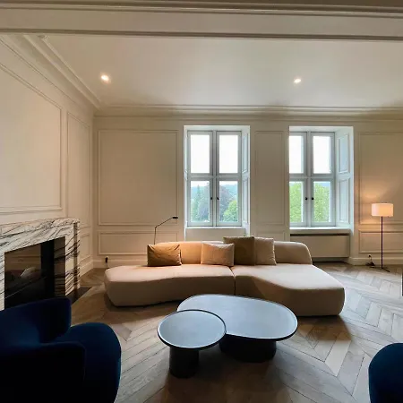 Otel Le Chateau De Mirwart