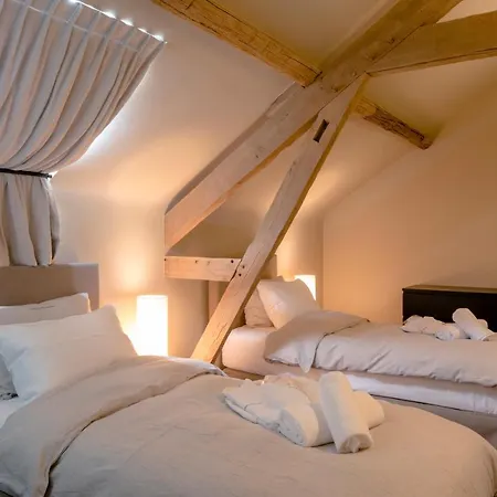 Le Chateau De Hotel *