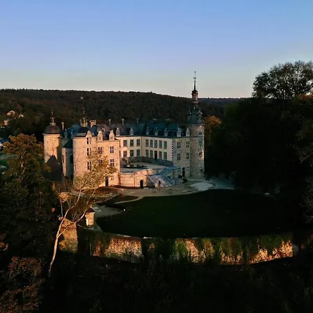 Hotel Le Chateau De *