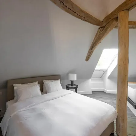 Le Chateau De Hotel *