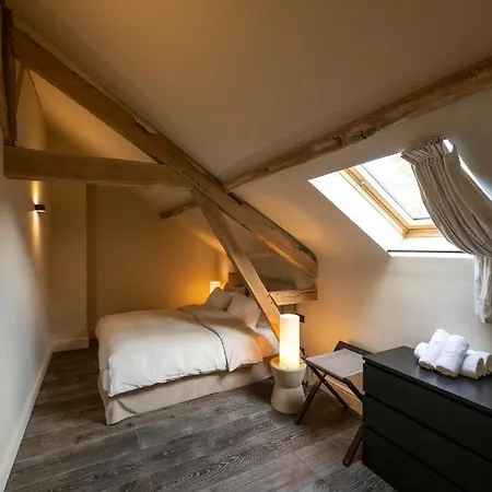 Le Chateau De Hotel