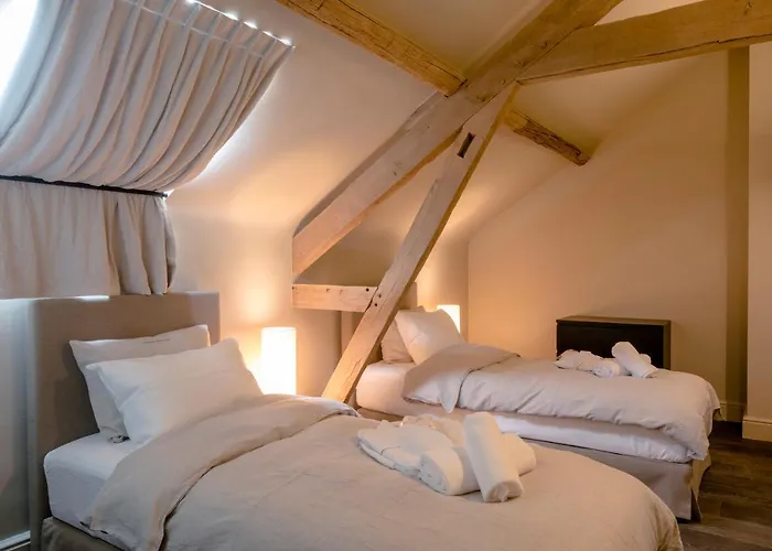 Le Château De Hotel *