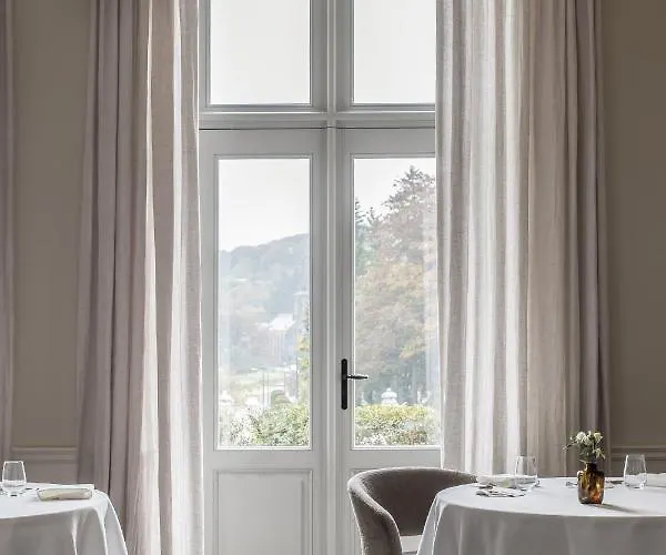 Le Château De Hotel *