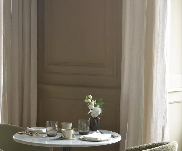 Hotel Le Chateau De Mirwart