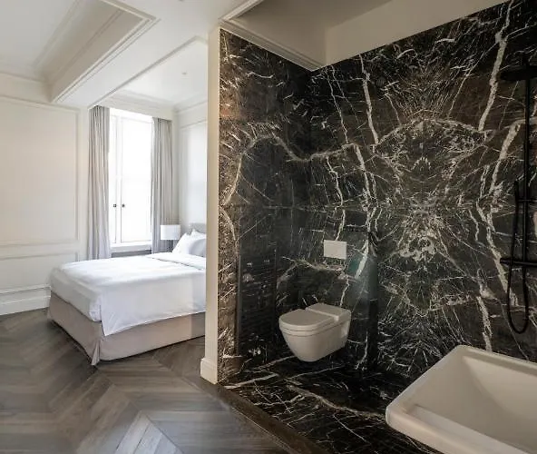 Le Château De * Mirwart